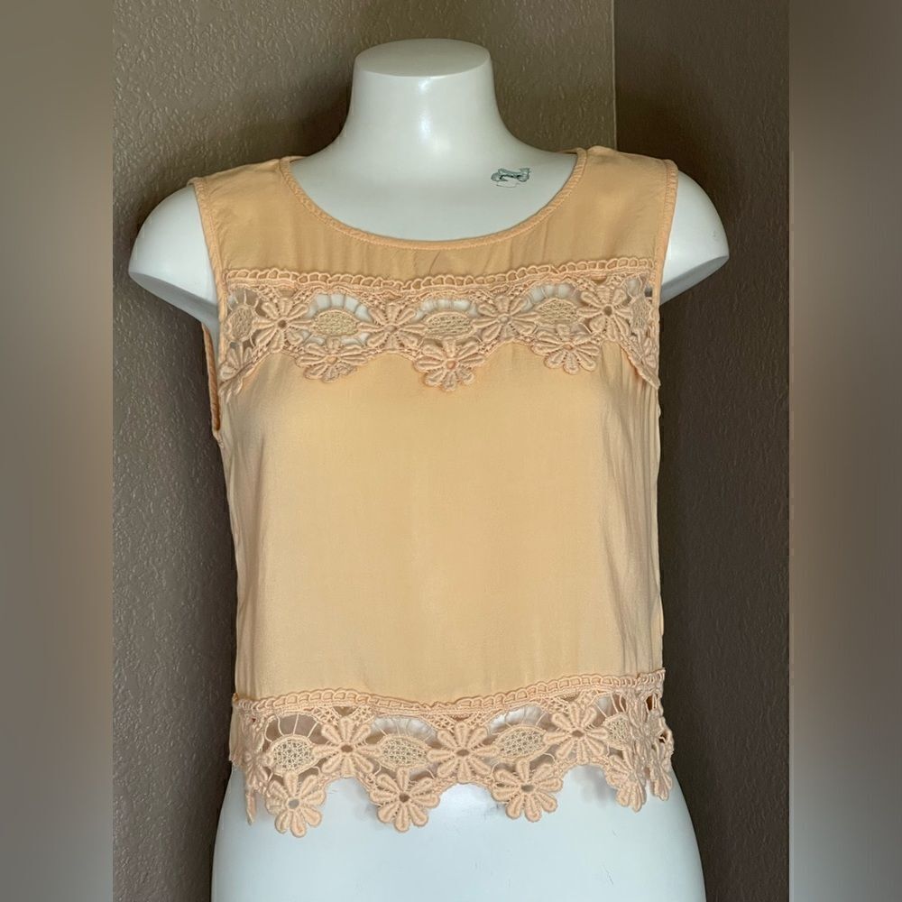 Phanuel pastel orange knit detail crop top size Large